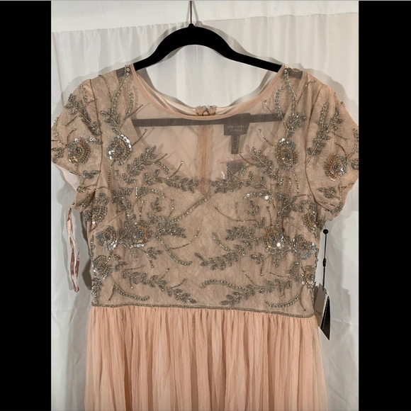 NWT Adrianna Papell Leaf Motif Beaded Tulle Gown - Picture 6 of 11